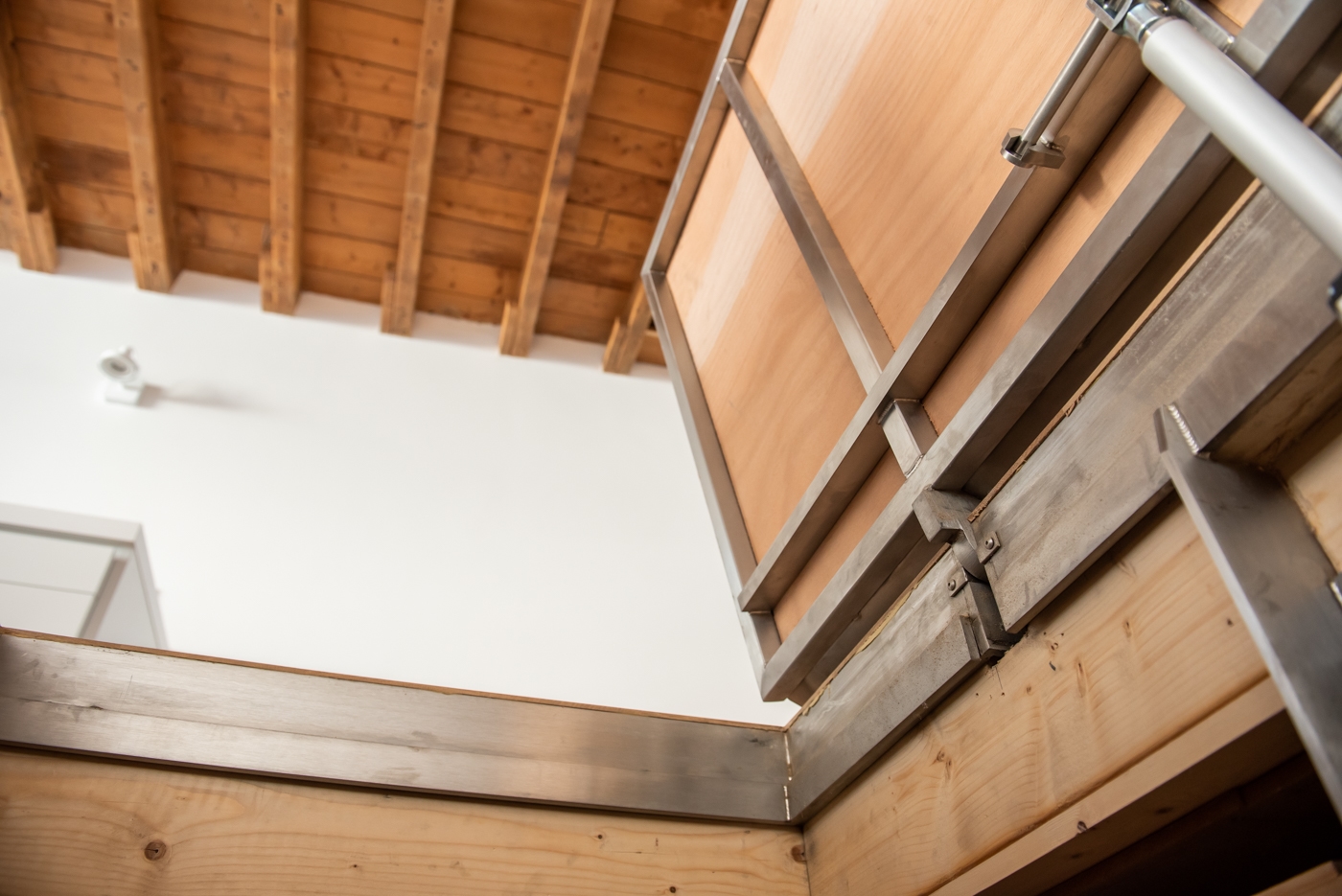 Project verborgen vloerluik in Den Haag