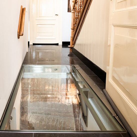 Glass floor hatch in Brummen